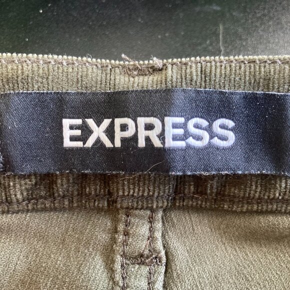 Express Army Green Corduroy High Waisted Cropped Pants - Picture 4 of 4